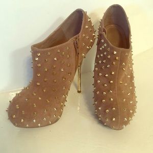 Shoe Dazzle Kourtney Gild Studded Bootie